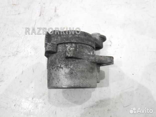 Натяжитель ремня Мерседес