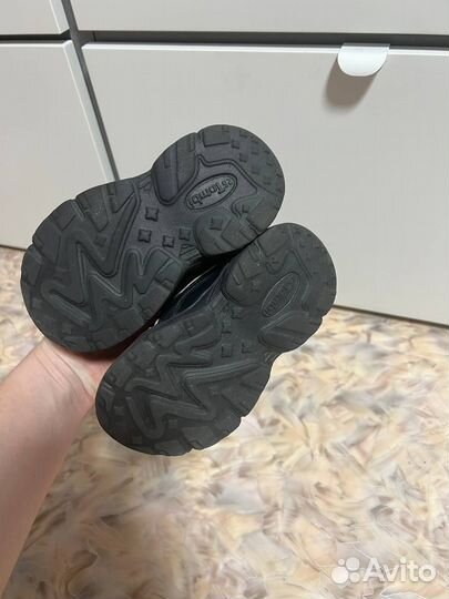 Кроссовки 25 размер