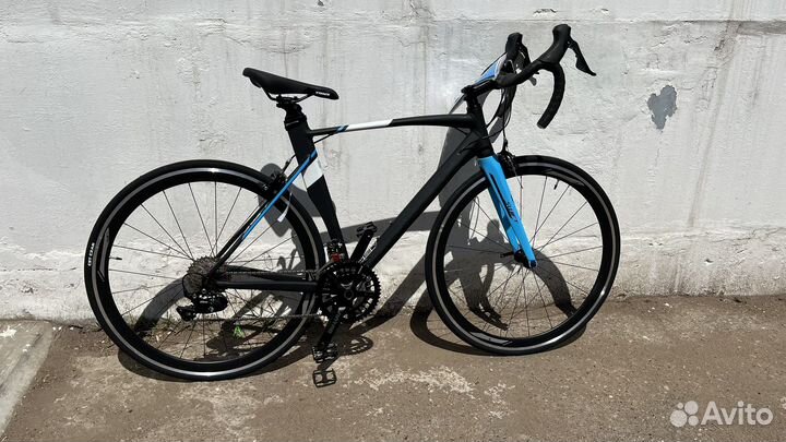 Шоссейный велосипед trinx swift 2.0 700с*540мм