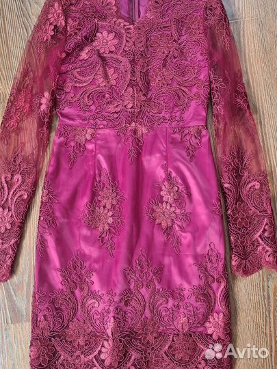 Платье вечернее