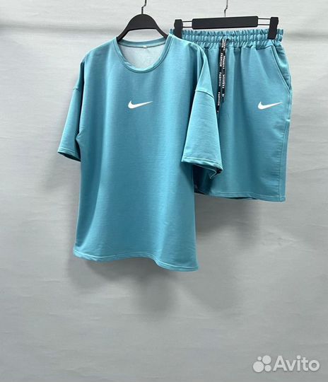 Спортивный летний костюм Nike