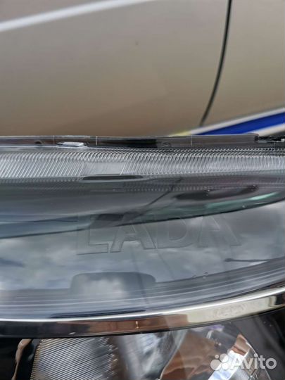 Передние фары Лада Веста, LADA Vesta