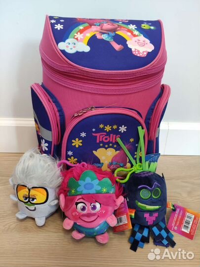 Школьный рюкзаки брелок новый