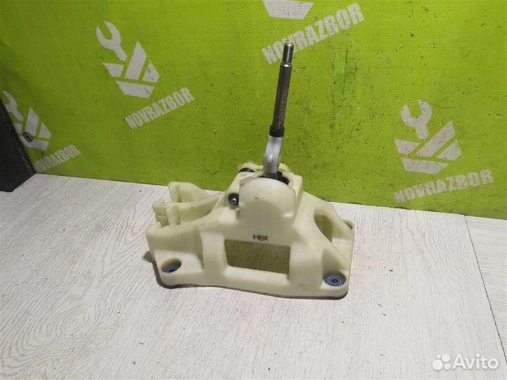 Кулиса кпп Хендай i30 12-17