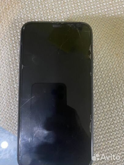 Телефон iPhone 11 128 gb