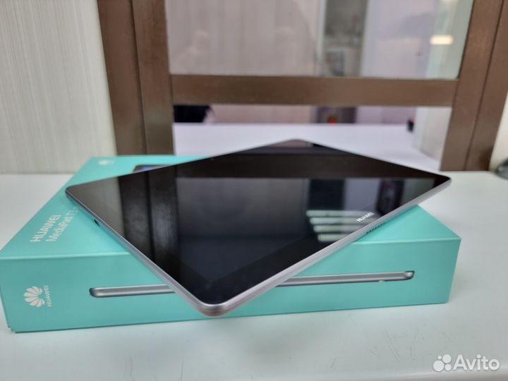 Планшет Huawei Mediapad T3 / 10