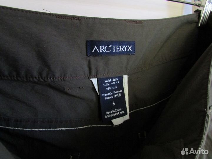 Arcteryx женские шорты с карманами и логотипом