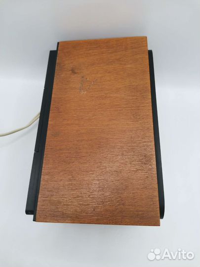 Часы настольные Электроника 4 СССР Рабочие