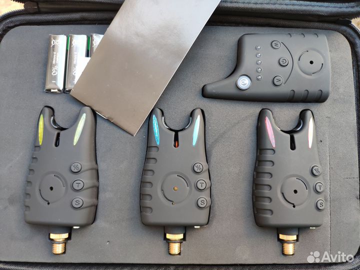 Сигнализатор поклевки 3+1 с пейджером и фонариком