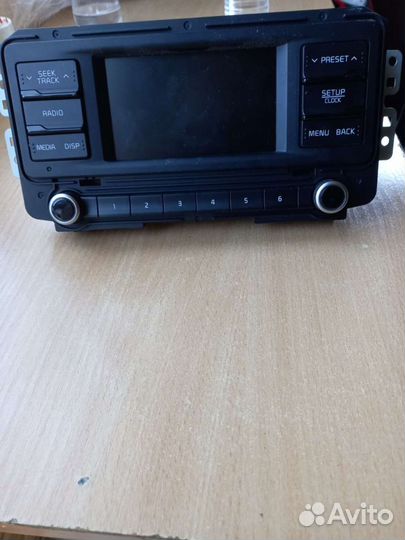 Автомобильный магнитофон