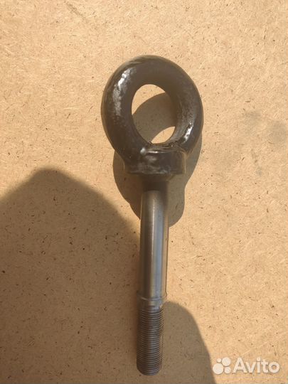 Буксировочный крюк Niva Urban