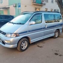 Toyota Hiace Regius 2.7 AT, 1998, 23 000 км, с пробегом, цена 720 000 руб.