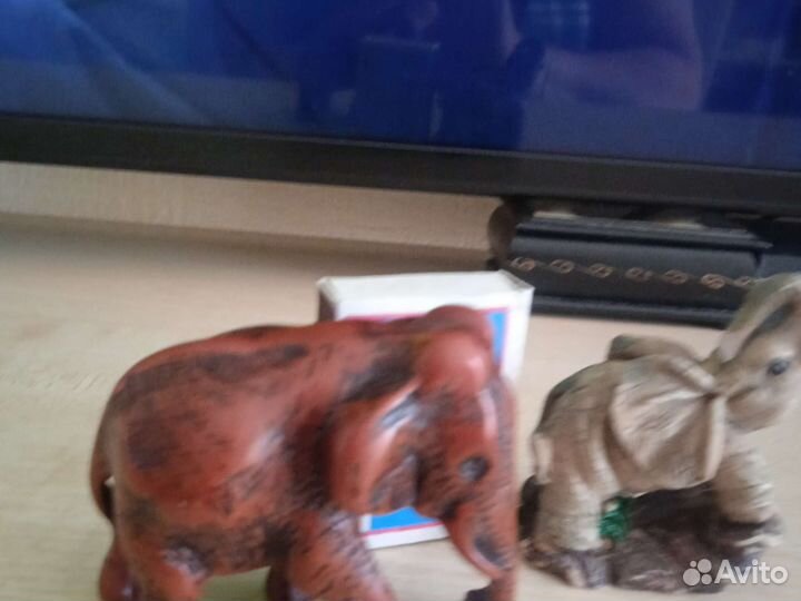 Статуэтка слон