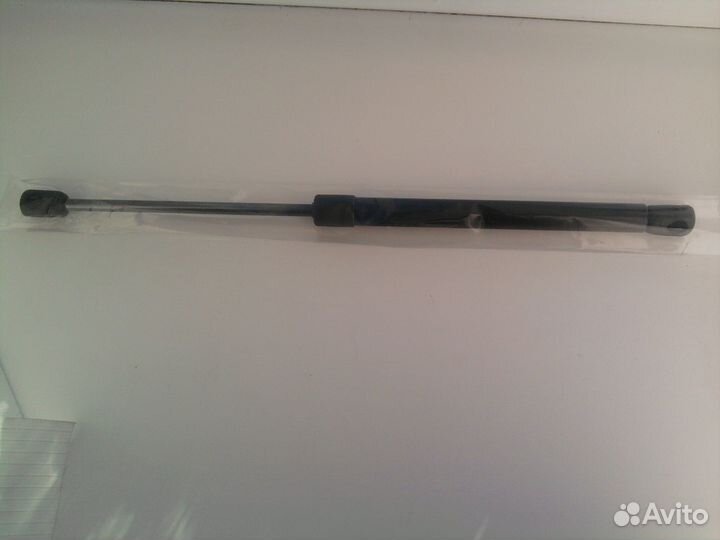 Амортизатор багажника Lesjofors для Audi 100