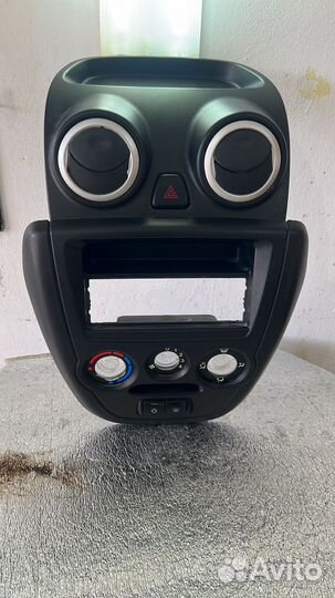 Приборная панель granta