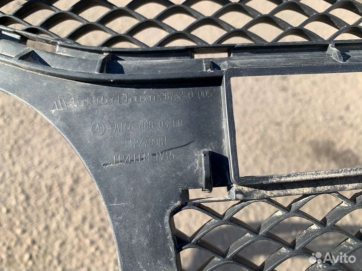 Решетка радиатора GLA X156