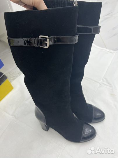 Сапоги на каблуке