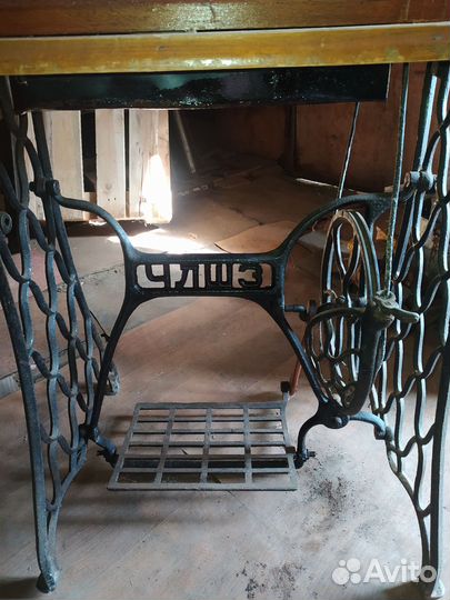 Швейная машинка ножная члшз