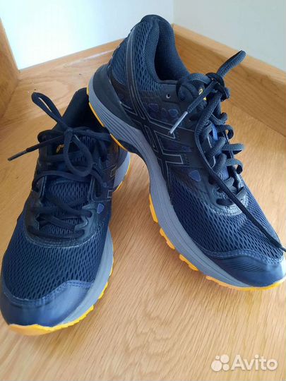 Кроссовки Goretex