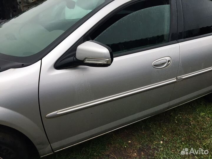 Дверь передняя левая Ситроен ц 3