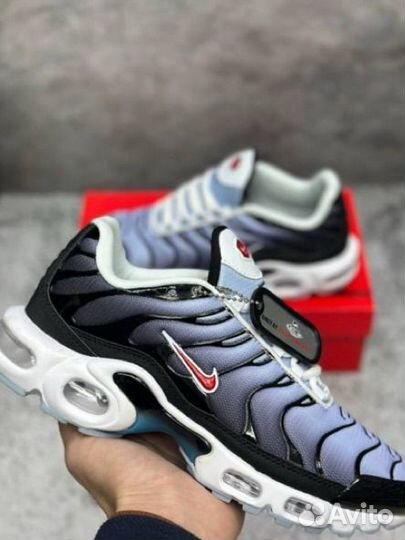 Кроссовки nike air max tn plus