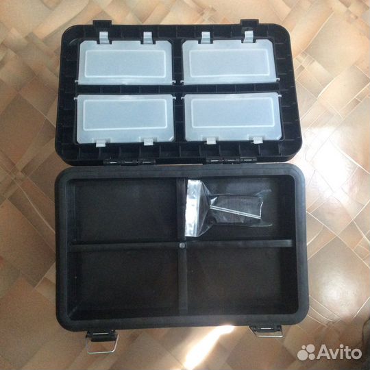 Ящик пластиковый для рыбалки