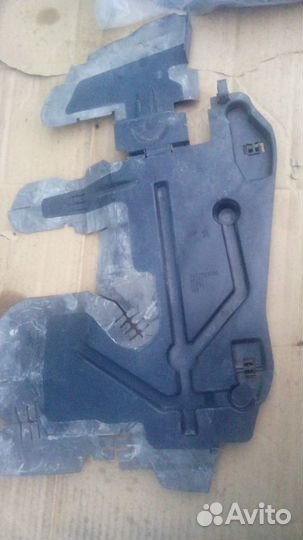 967796288 Citroen-Peugeot Воздуховод радиатора R