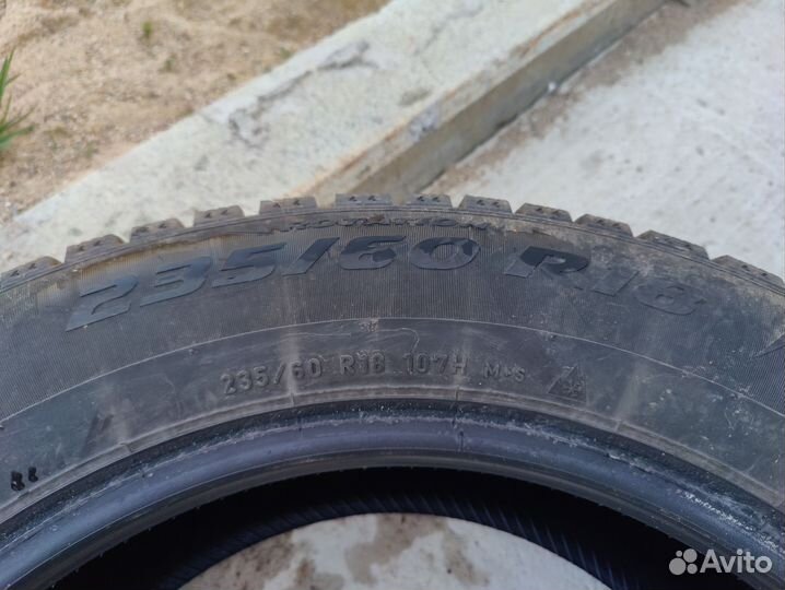 Pirelli Ice Zero 235/60 R18 107H