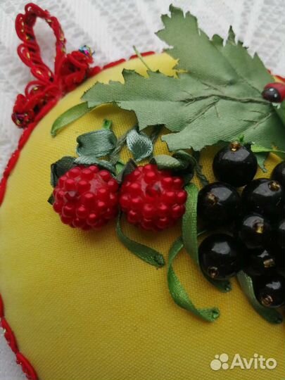 Сувенирная игольница