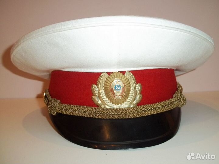 Фуражка мвд СССР, погоны, жезлы, свисток