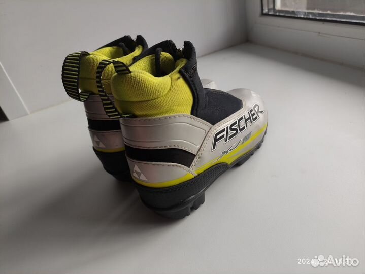 Лыжные ботинки fischer детские
