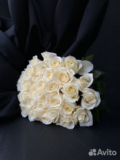 Букеты из роз (Эквадор) с доставкой