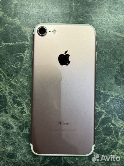 iPhone 7, 32 ГБ