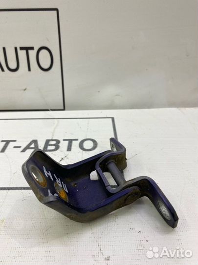 Петля двери передняя правая Mazda 6 GH 2008