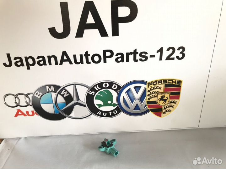 Датчик airbag Audi A5 8T cdnc 2010