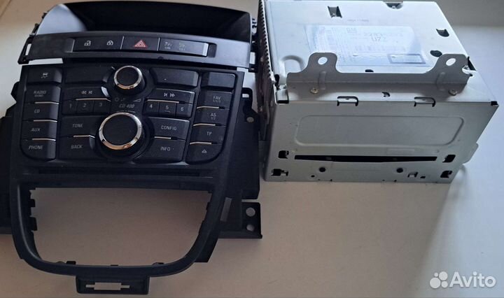 Магнитола Опель Астра j