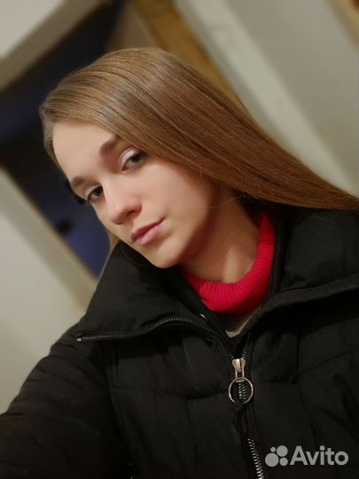 Официант,бармен,хостес,бариста,кассир