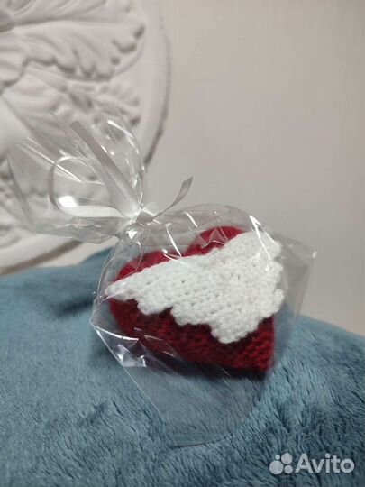 Вязаное сердце декор