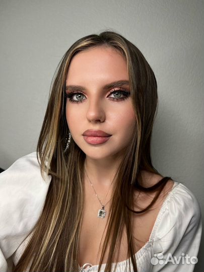 Макияж и укладка