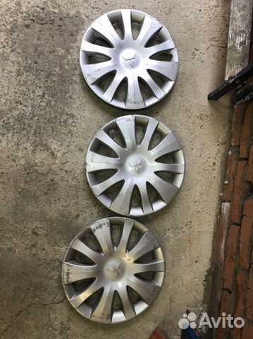 Колпак митсубиси, Mitsubishi