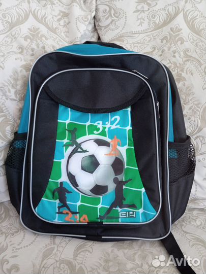 Рюкзак школьный новый