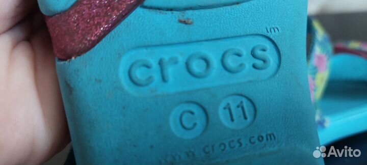 Сандалии для девочки Crocs c 11