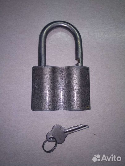 Замок навесной