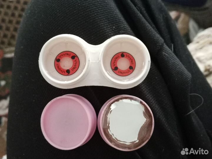 Линзы красные с рисунком