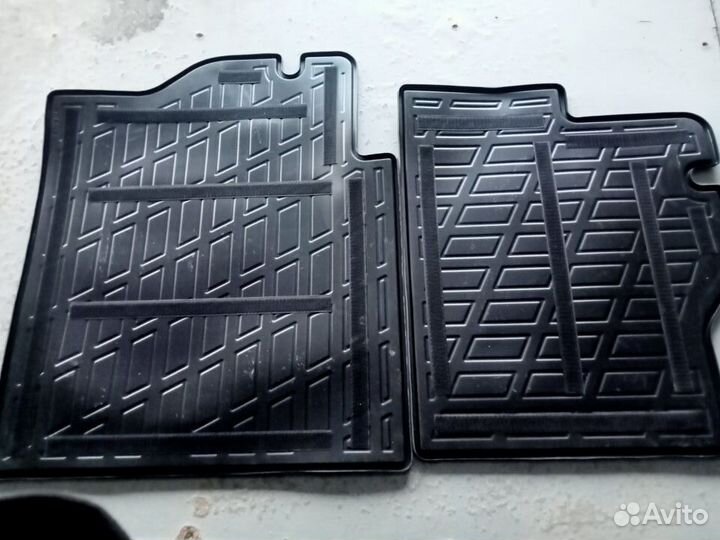 Защита спинки 2-го ряда Cпарк