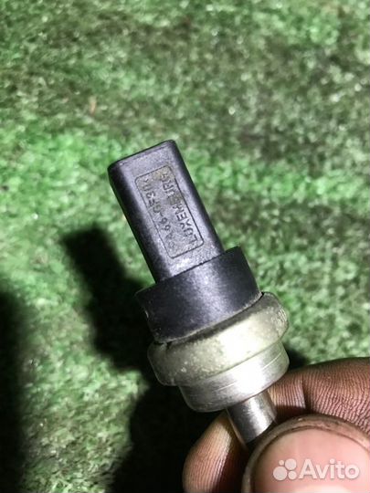 Датчик температуры Volkswagen Passat B6 BMP 2008