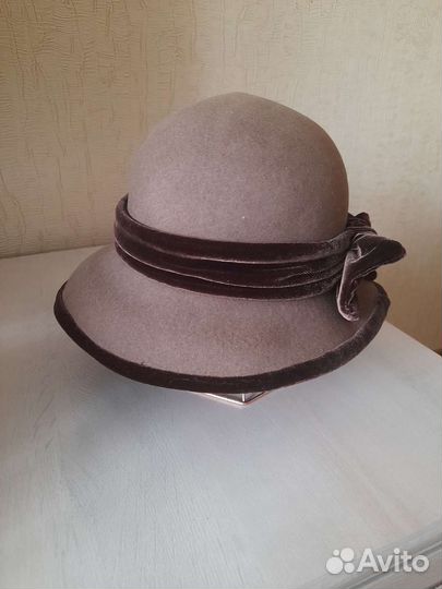 Шляпа фетровая женская