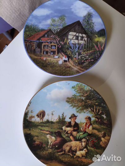 Настенная тарелка