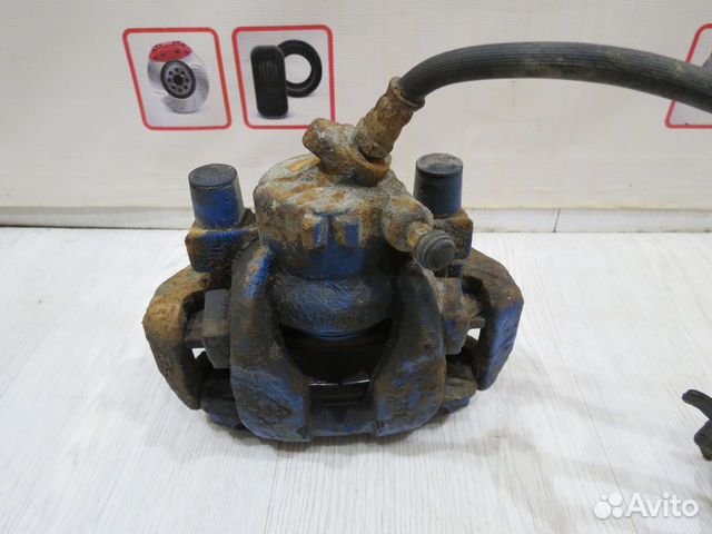 Суппорт тормозной передний левый Renault Sandero 2