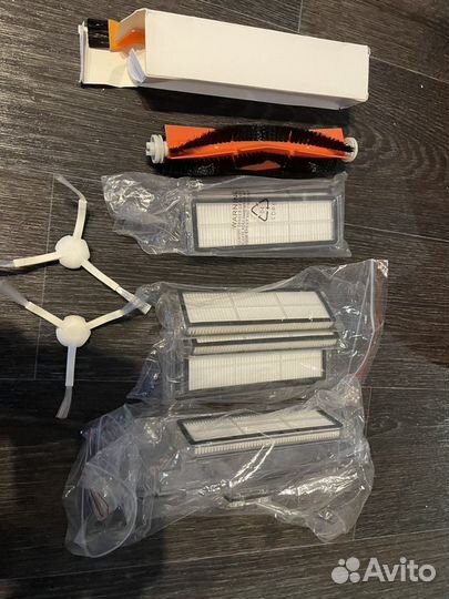 Комплект фильтров и щеток для робота пылесоса